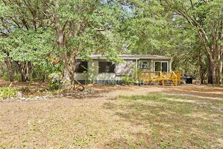 17230 Akins Dr Spring Hill, FL 34610