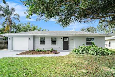 2608 30th St W Bradenton, FL 34205