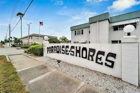 5287 81st St N #8 St. Petersburg, FL 33709