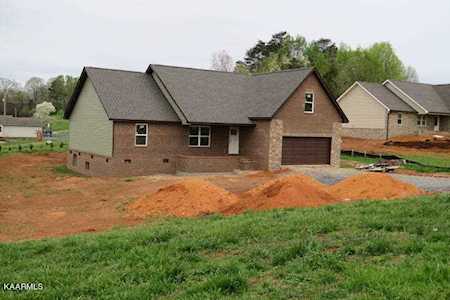 1123 Summerfield Dr Maryville, TN 37801