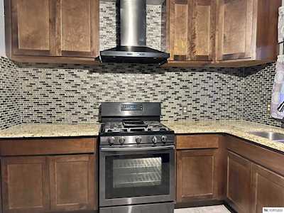 2305 Myrtle St Bellevue, NE 68147