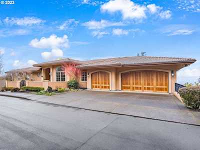 10385 SE Quail Ridge Drive Happy Valley, OR 97086
