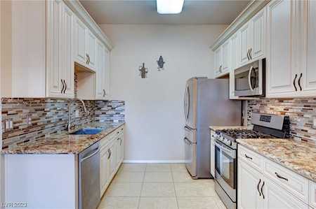 700 Carnegie St #913 Henderson, NV 89052