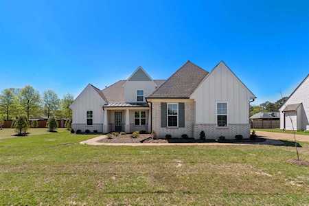 12345 Wilson Lake Dr Arlington, TN 38002