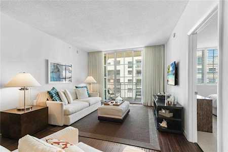 410 Evernia #530 West Palm Beach, FL 33401