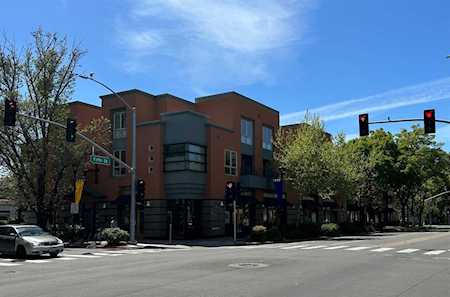 435 G Street #204 Davis, CA 95616