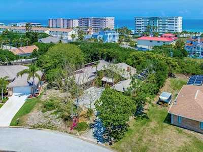 74 Buschman Dr Ponce Inlet, FL 32127