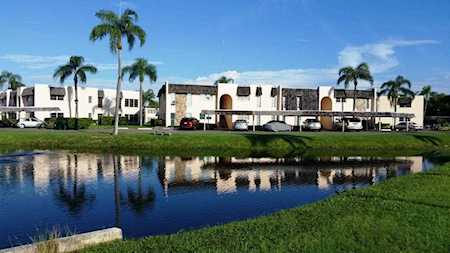 102 Fernwood CIRCLE #102 Seminole, FL 33777
