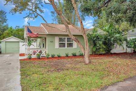 1420 Santa Anna Dr Dunedin, FL 34698