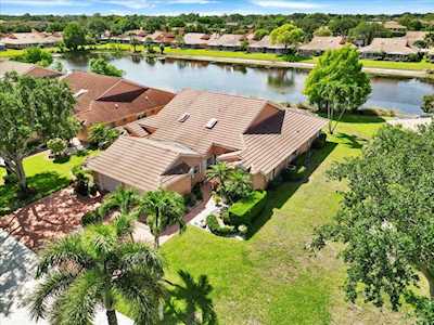 5795 Royal Lake Circle Boynton Beach, FL 33437