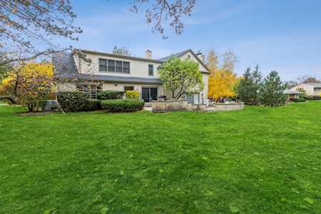 8 Ivy Ln Oak Brook, IL 60523