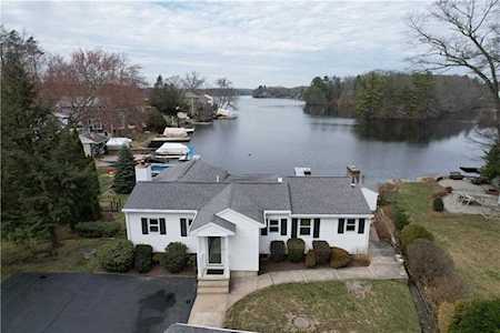 52 Lake Shore Dr Johnston, RI 02919