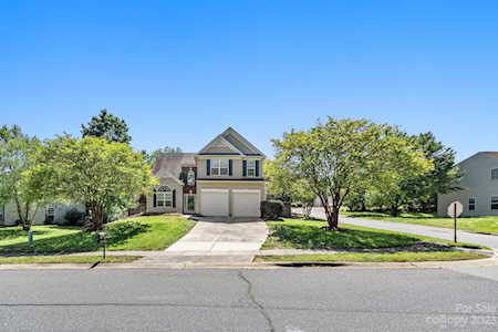 10731 Northgate Trail Dr Charlotte, NC 28215