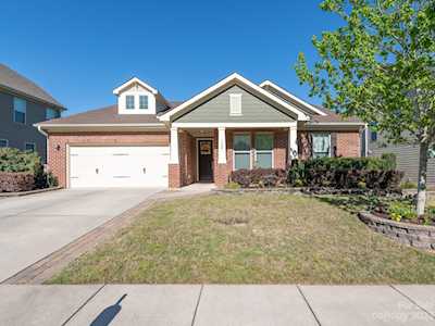 1320 Cilantro Ct Tega Cay, SC 29708