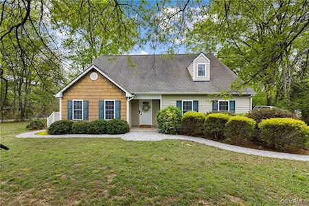 10201 Kayvee Rd Chesterfield, VA 23236