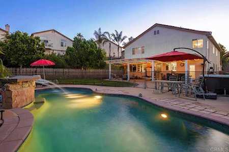 4929 Surfcliff San Diego, CA 92154