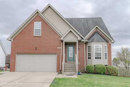 1125 Summit Dr Shelbyville, KY 40065