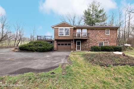 214 Stoneside Ct Taylorsville, KY 40071