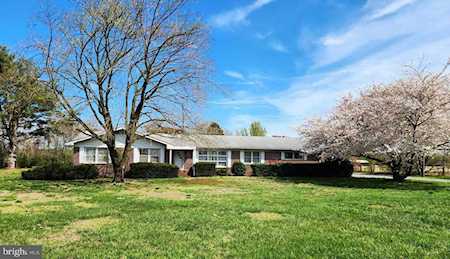 22521 Bloxom School Rd Seaford, DE 19973
