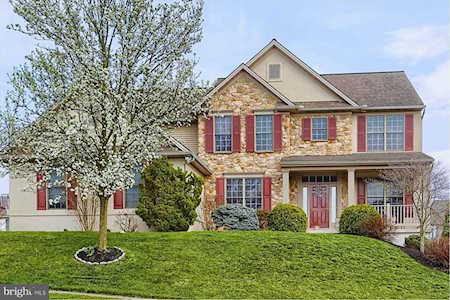 1100 Newbold Ln Mechanicsburg, PA 17050