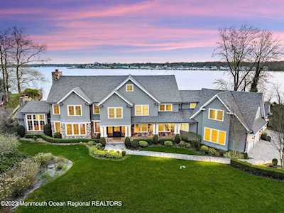 79 Riverview Ave Neptune City, NJ 07753