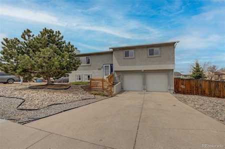 4303 Eastcrest Circle Colorado Springs, CO 80916