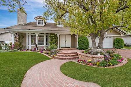 6329 Daylight Dr Agoura Hills, CA 91301