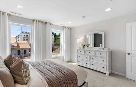 22 Archer Drive #11 Woburn, MA 01801