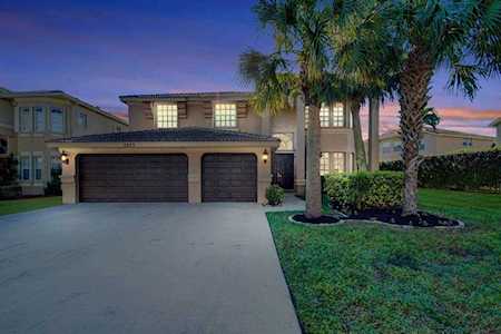 2243 Ridgewood Circle Royal Palm Beach, FL 33411