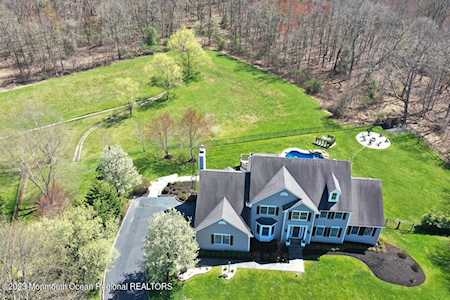 1614 Sheridan Dr Wall, NJ 07719