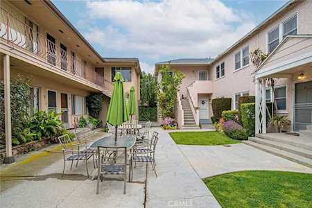 235 Termino #4 Long Beach, CA 90803