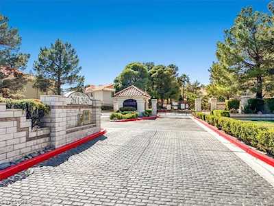 2625 S Durango Dr #201 Las Vegas, NV 89117