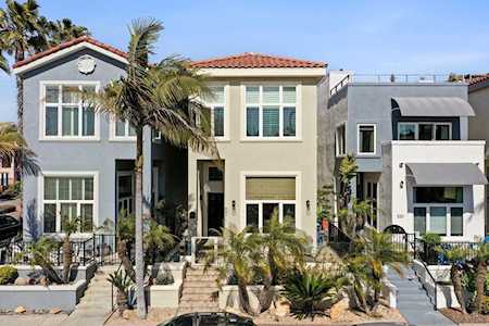 522 N Cleveland St Oceanside, CA 92054
