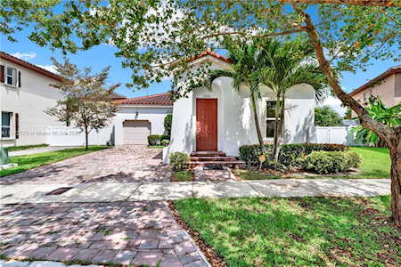 16941 SW 91st Lane Cir Miami, FL 33196