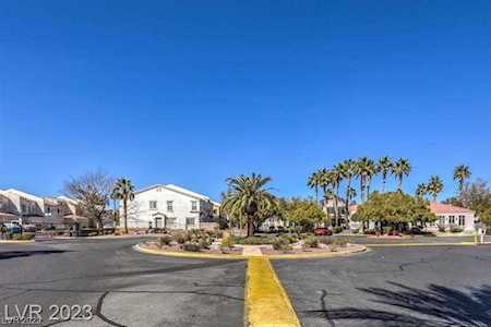 3316 Cheyenne Gardens Way North Las Vegas, NV 89032