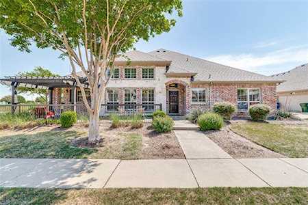 5723 Hummingbird Lane Fairview, TX 75069