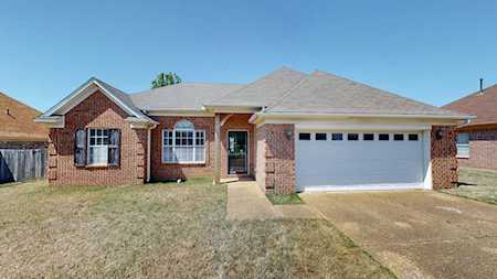 240 Mossy Springs Dr Oakland, TN 38060