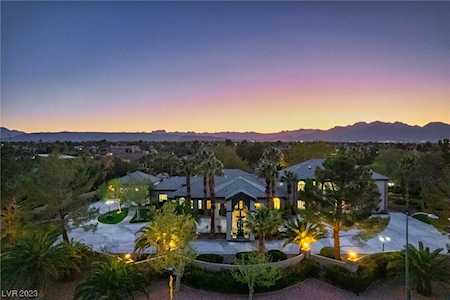 1801 S Cimarron Rd Las Vegas, NV 89117