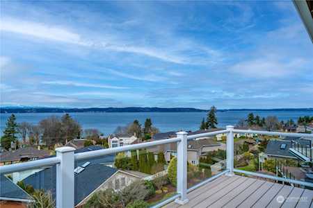 30931 36th Ave SW Federal Way, WA 98023