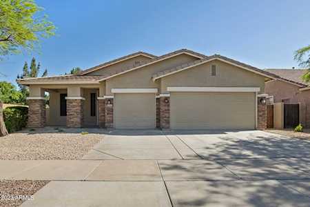 14205 W Desert Hills Drive Surprise, AZ 85379