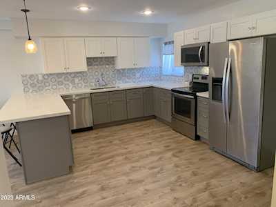 349 E Thomas Road #E403 Phoenix, AZ 85012