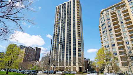 2500 N Lakeview Ave #3001 Chicago, IL 60614