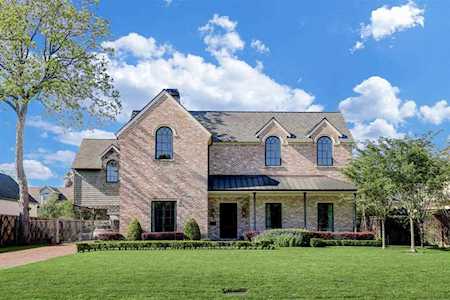 9022 Bace Dr Houston, TX 77055