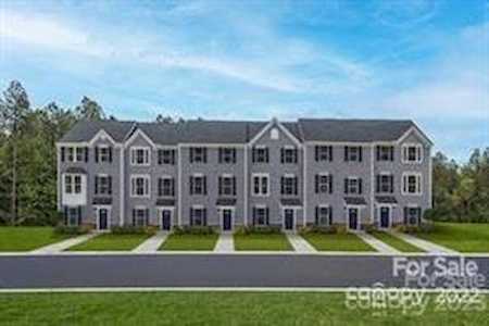 3303 Timber Mill Dr Stallings, NC 28079
