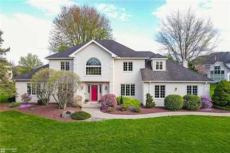 79 Central Dr Easton, PA 18045