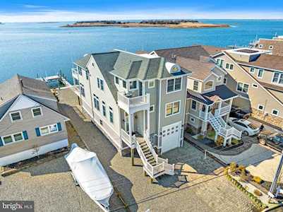 248 W 27th St Ship Bottom, NJ 08008