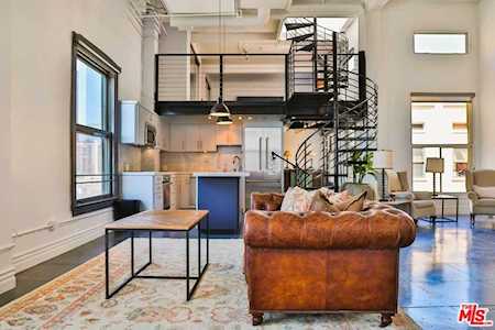 Downtown Los Angeles Luxury Penthouse Condos