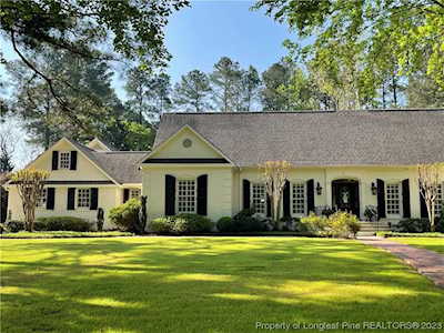 157 Ellerslie Dr Fayetteville, NC 28303