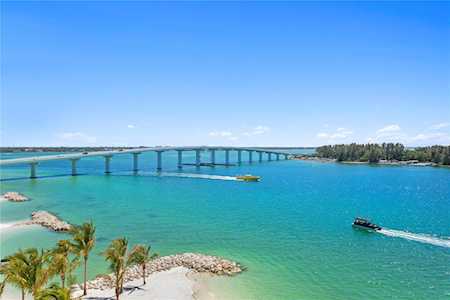 691 S Gulfview Blvd #1011 Clearwater Beach, FL 33767