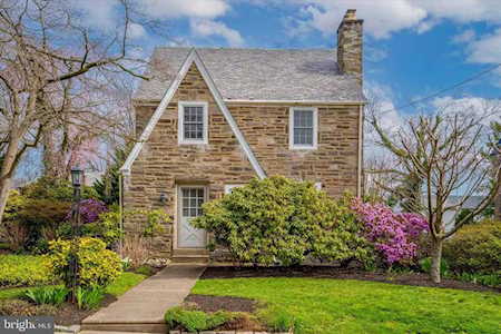 631 Croyden Rd Cheltenham, PA 19012